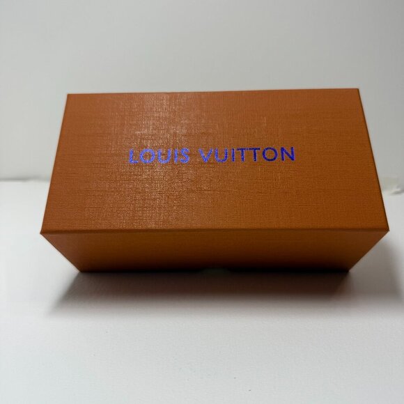 Louis Vuitton Black & Purple Glasses - Picture 10 of 10